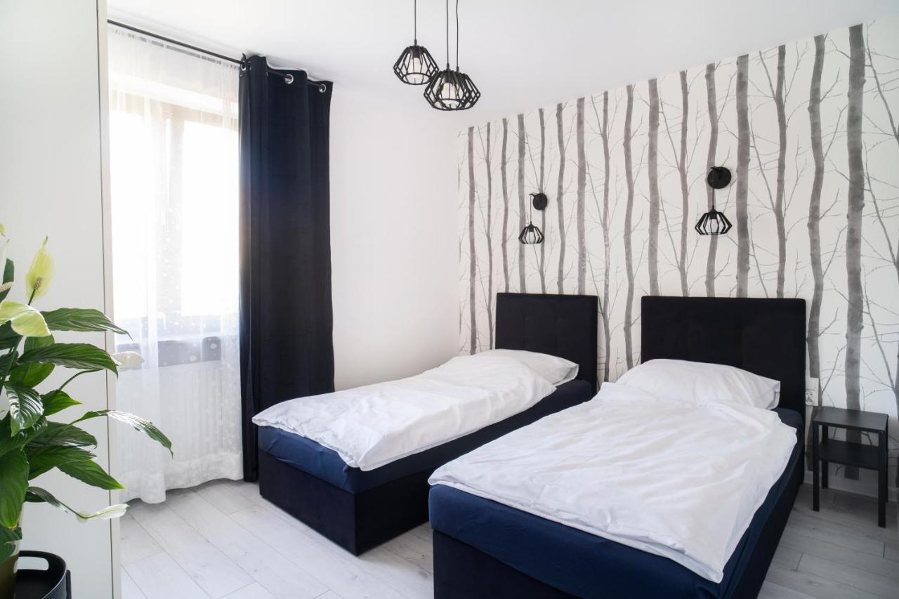 Katedralna Apart'S Legnica Extérieur photo