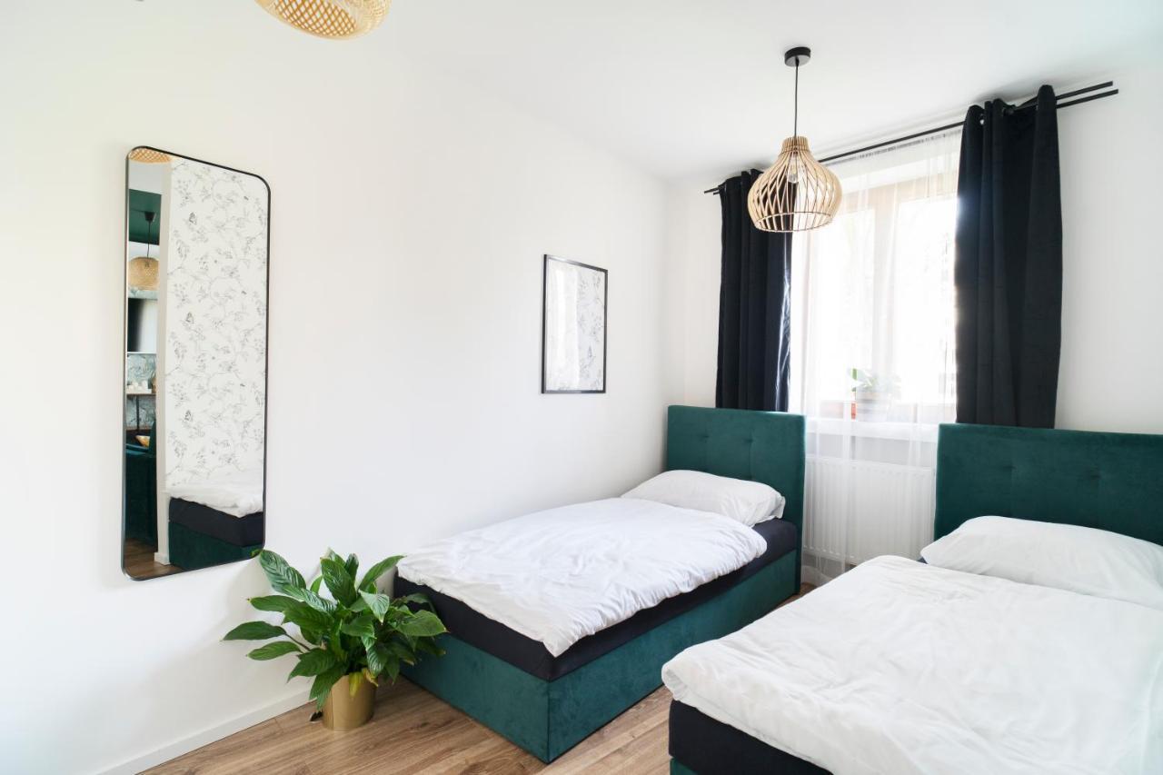 Katedralna Apart'S Legnica Extérieur photo